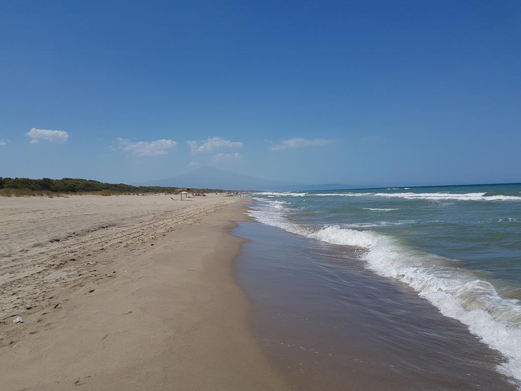 Villa sulla spiaggia tra Catania e Siracusa Agnone Bagni Esterno foto